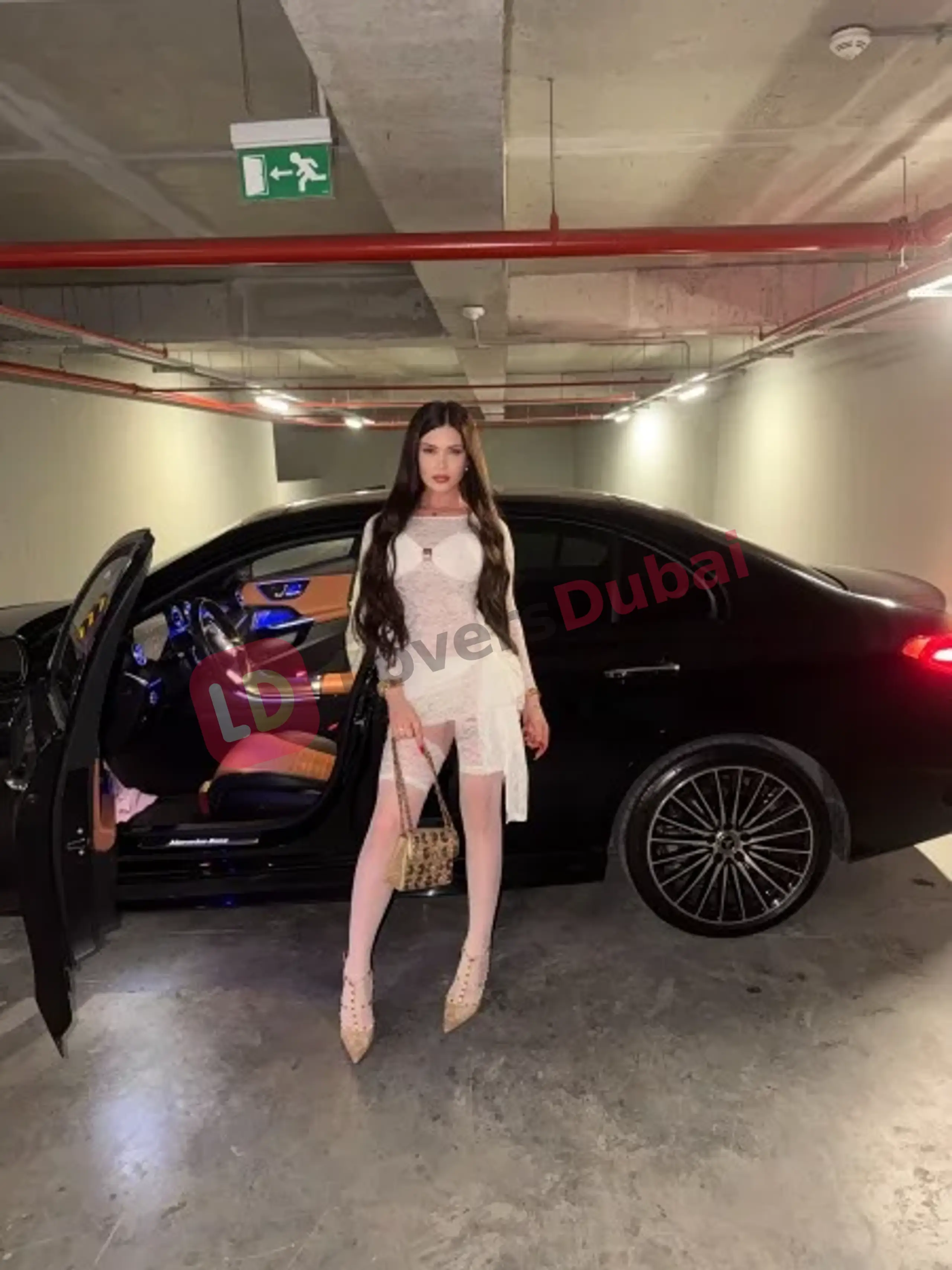 Profile of FirstClasVALERIA in Dubai, photograph 1