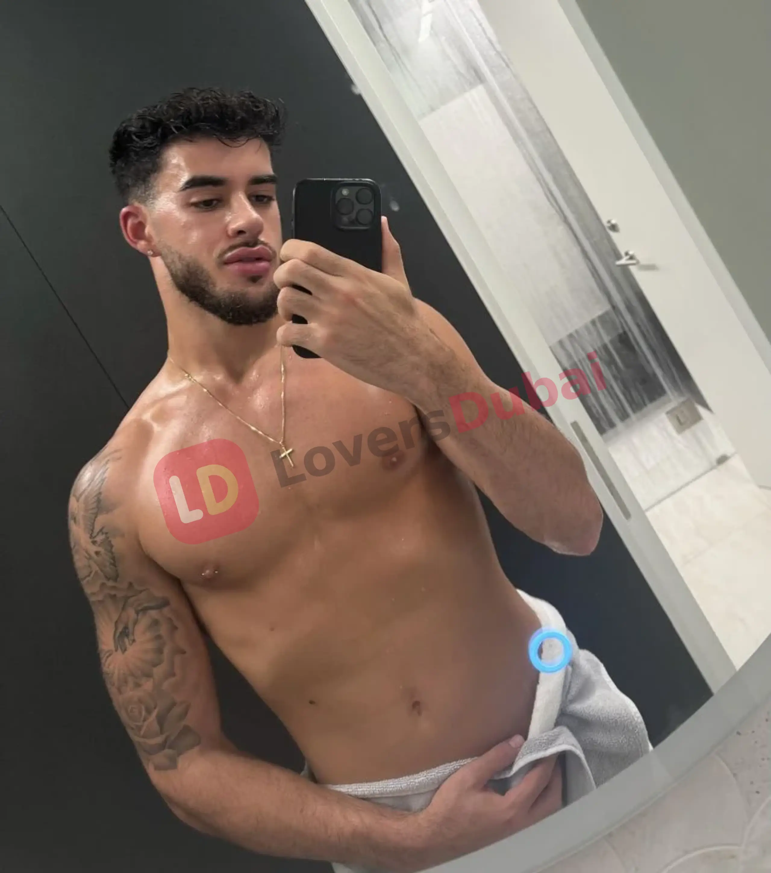 Profile of dannyhotboyx in Abu Dhabi, photograph 1