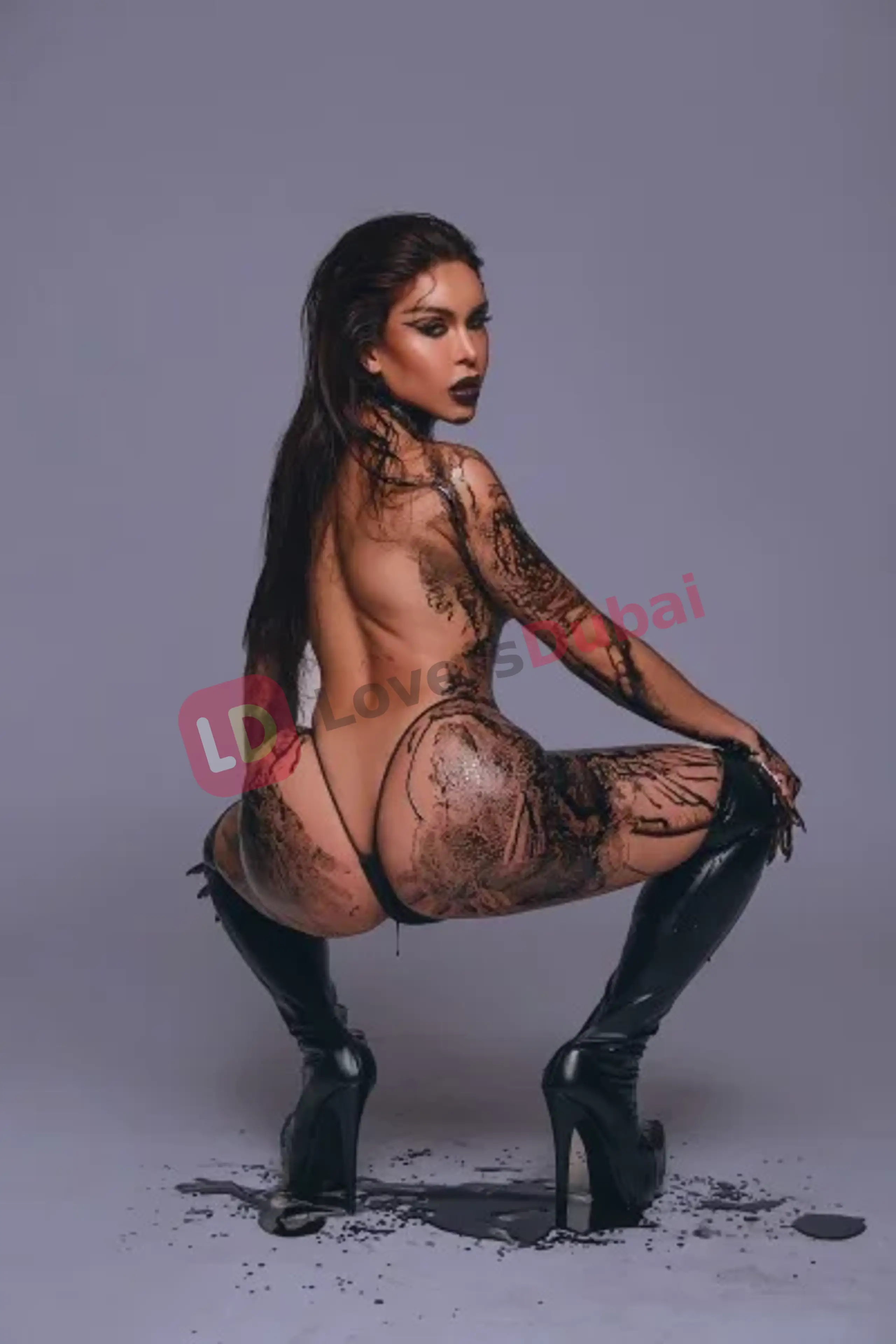Profile of Petite_trans in Dubai, photograph 1